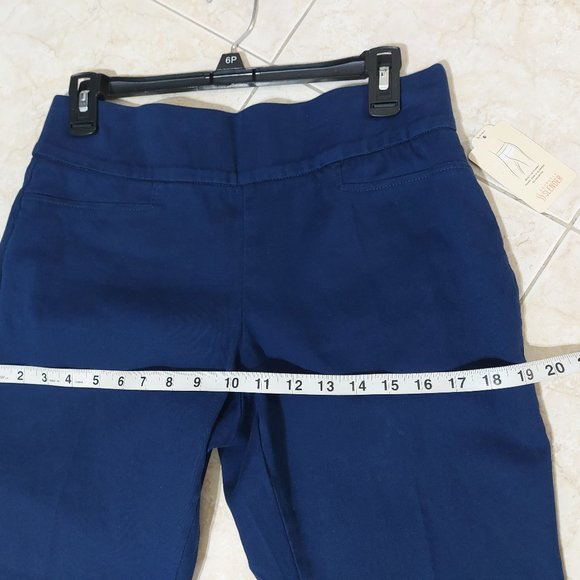 St. John's Bay CAPRI Bit Stretchable Secretly Slender Built In Tummy Panel 6P - Picture 9 of 12